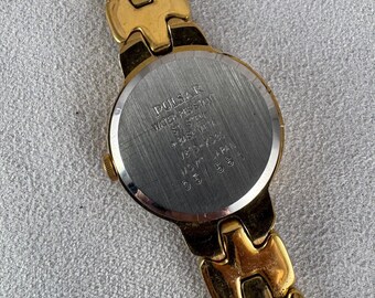 NWT Pulsar Gold Tone Watch with Mother of Pearl Face Pulsar Gold Tone Mother of Pearl Rectangular Dial Quartz  main image 4
