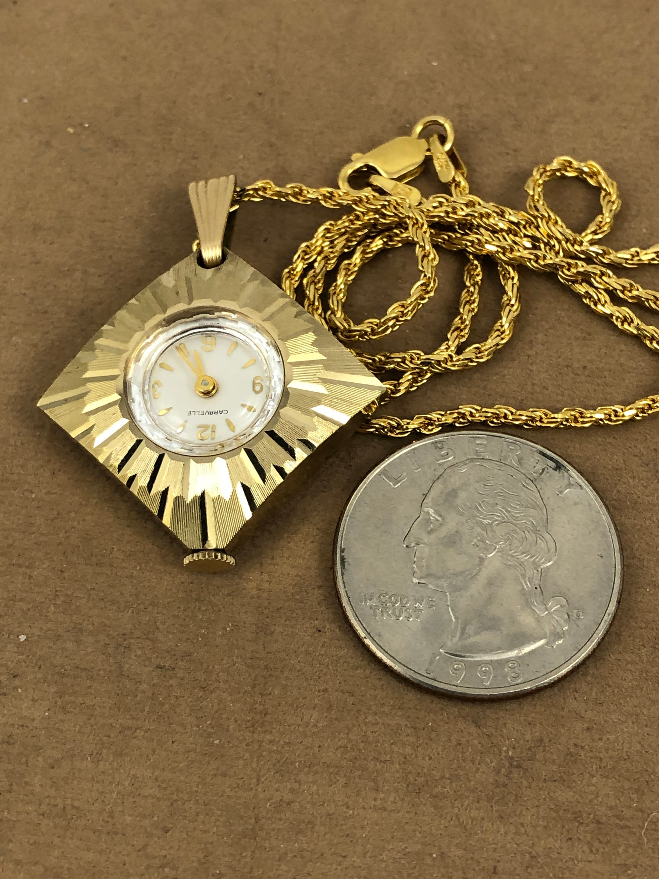 Vintage Caravelle Pendant Watch: Brocaded Gold Tone Diamond  display picture 1