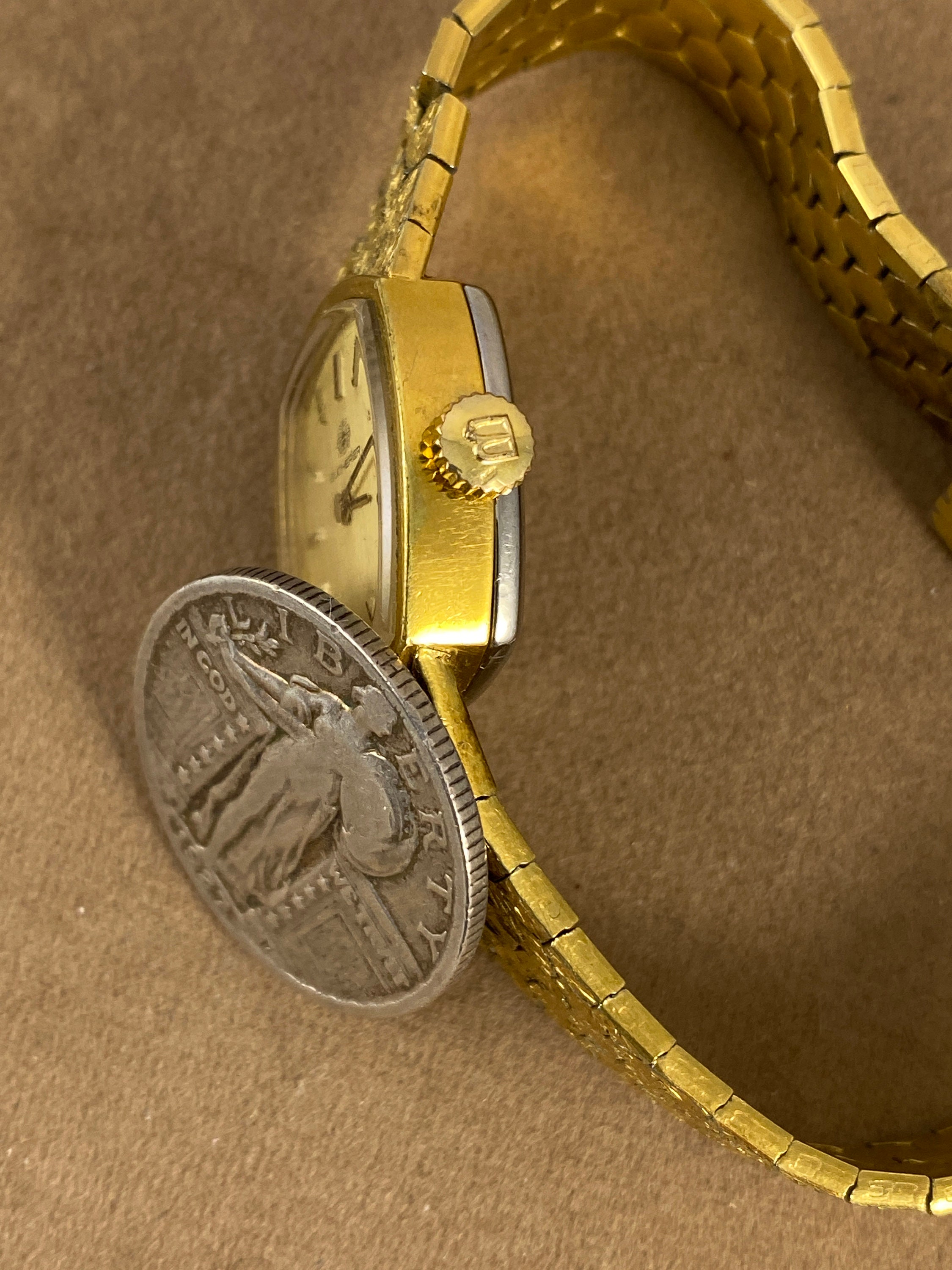 Beautiful Vintage Bucherer Swiss Gold Tone Wrist Watch 17