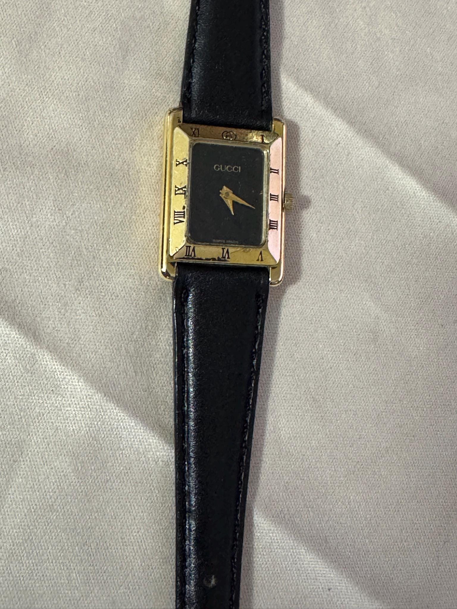 Vintage Super Thin Gucci 4200L 18 Karat Gold Plated Watch