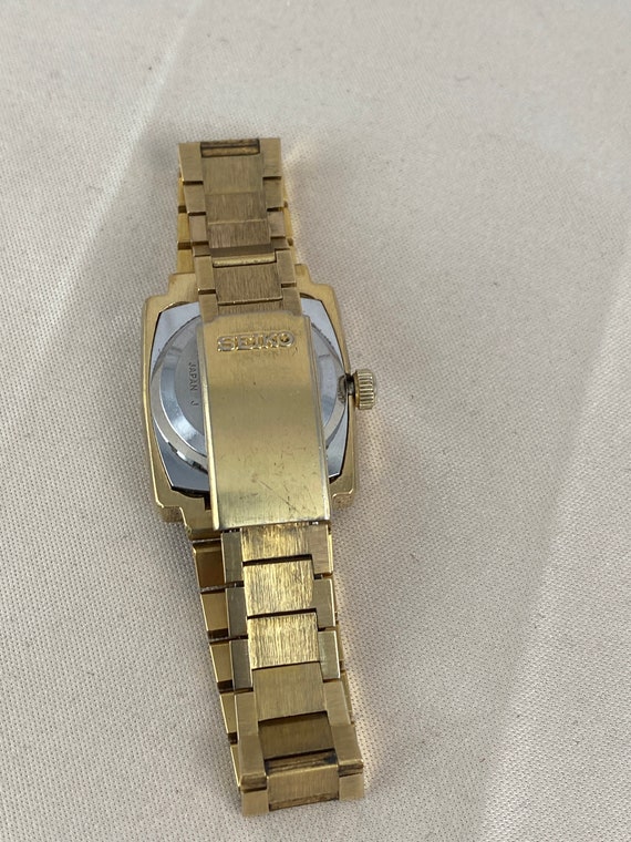 Seiko rectangular deals watch automatic