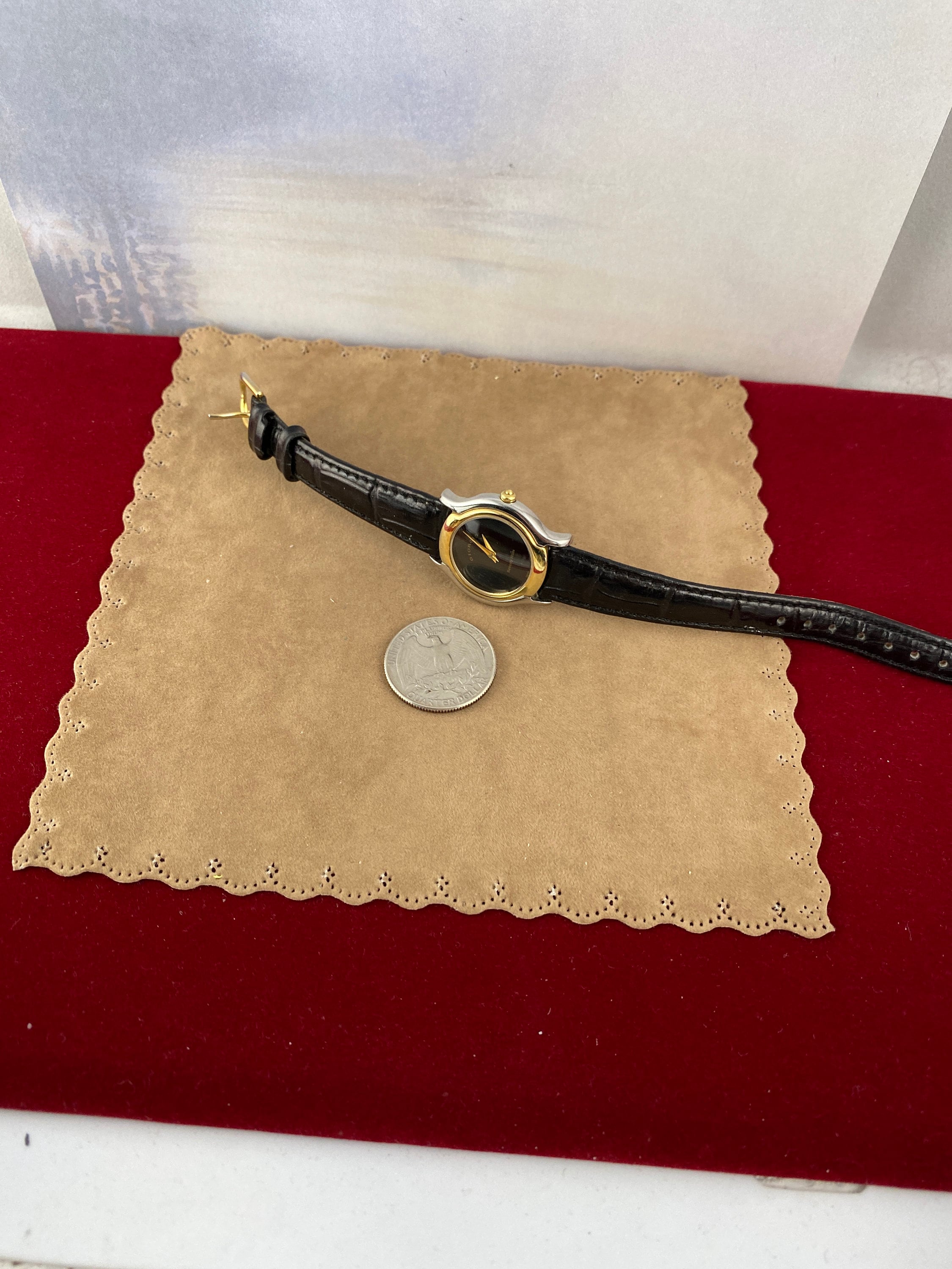 Giorgio Beverly Hills Rare Vintage Ladies Watch White Dial Two-Tone Bracelet m27901371815_1.jpg?1725605621 main image 4
