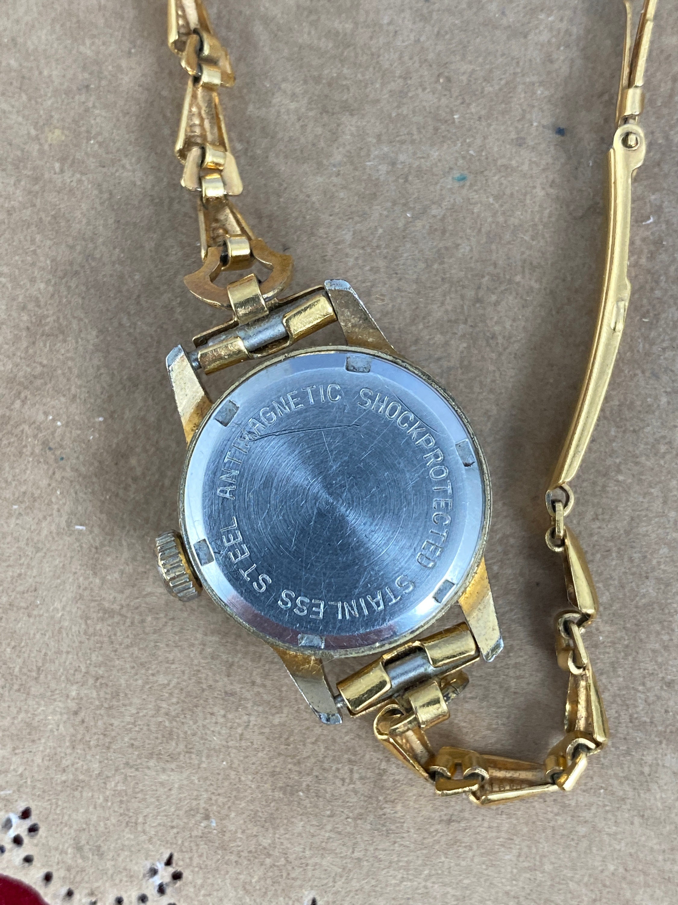 Vintage Felicia Swiss Made Watch: 17 Jewel Incabloc, Stainless