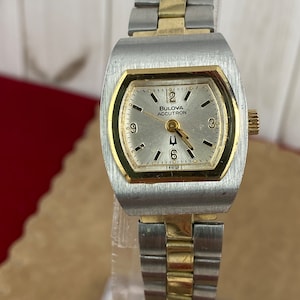 Vintage Bulova Accutron Watch N5 Good+ Condition Bulova Accutron Movemen Accutron two tone link 7.25 inch Bracelet