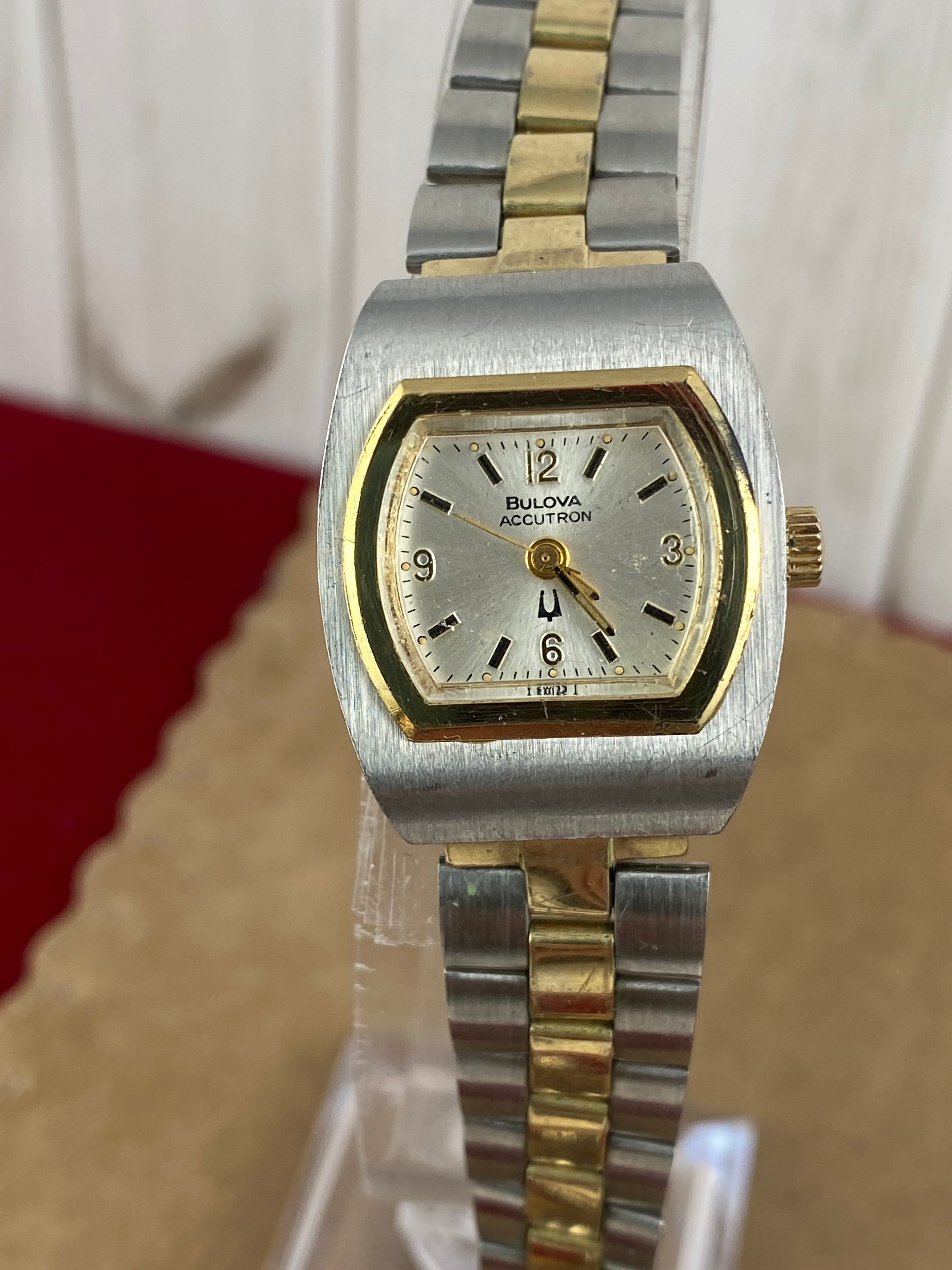 Bulova hot sale accutron 11