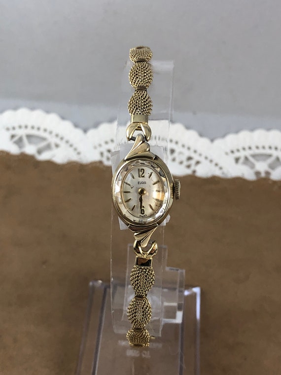 10 Karat Yellow Gold Filled Elgin 17 Jewels Swiss Made Watch With 10K Gold  Filled Mesh Strap Stainless Steel Back Hand Wind Works Keeps Time - Etsy  Denmark