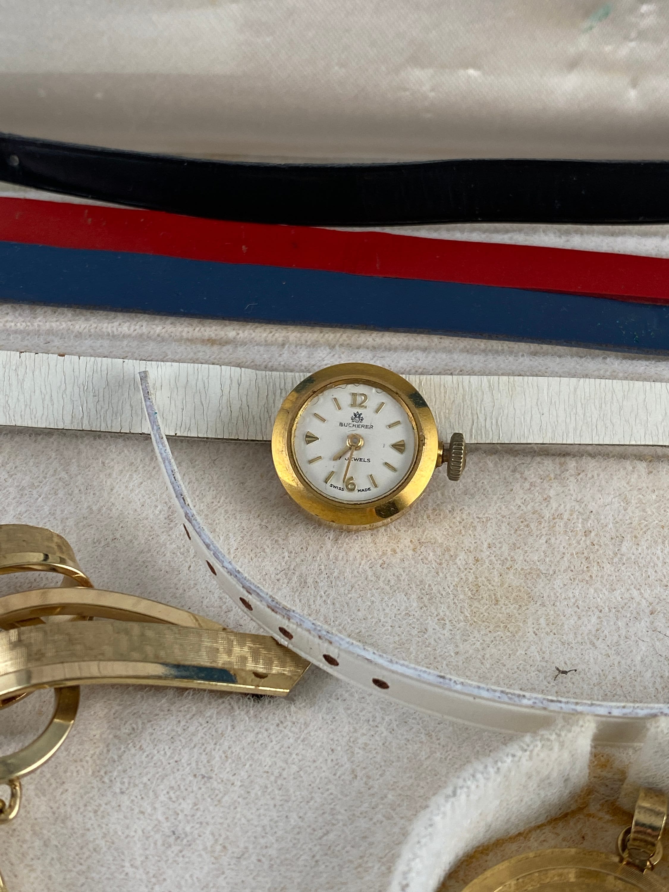 Bucherer Vintage Swiss made watch set with interchangeable faces and straps Lot - Vintage Bucherer Ladies Interchangeable Watch Set main image 2