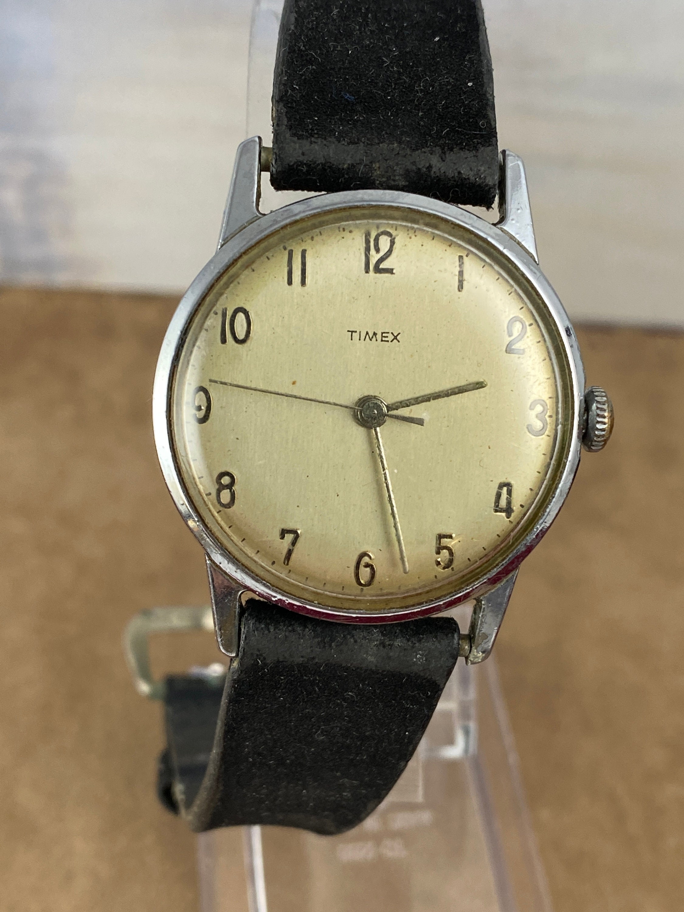 Timex base metal bezel watch hotsell