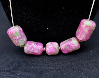 Pink/White Acrylic Beads