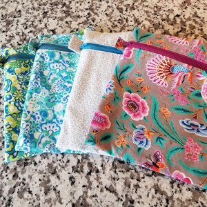 Set of 4 Food Safe Re-Usable Zipper Bags