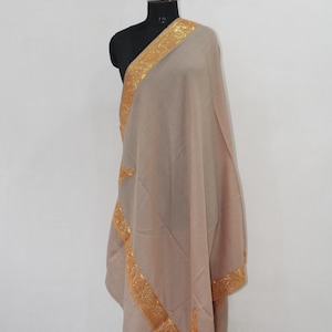 Feine Merino Wolle Tilla bestickt Beige Schal