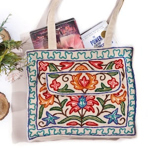 Kashmiri Hand bestickt reine Baumwolle Tote Handtasche für Frauen, Boho ethnische Umhängetasche Floral Aari bestickt Tasche, Hobo Crossbody Geldbörse