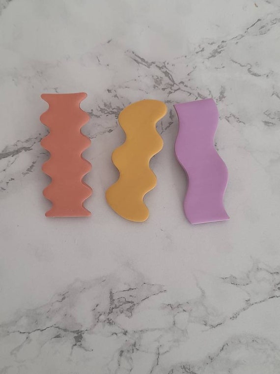 Pastel squiggle hair clips made from polymer clay set of 3