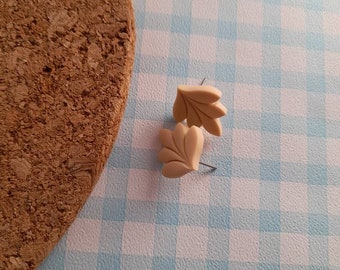 Beige leaf shaped stud earrings - autumn earrings  - polymer clay earrings - block colour earrings