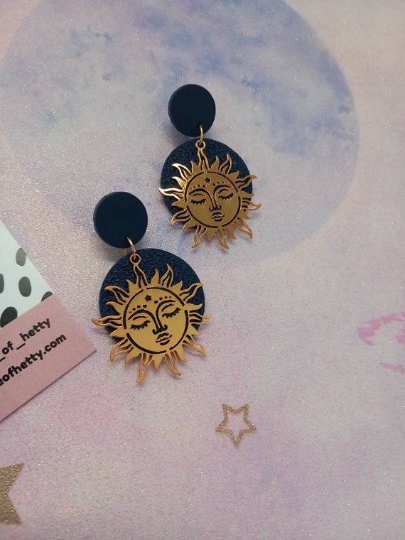 Navy blue sun charm polymer clay circle earrings - celestial earrings - tarot earrings - sun earrings - charm earrings