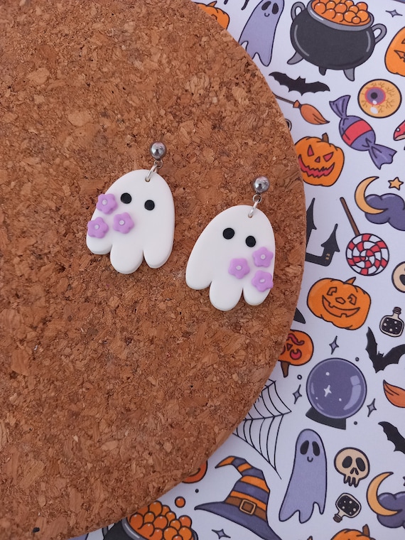 Halloween earrings - cute ghost earrings - trick or treat earrings - spooky earrings - Halloween accessories