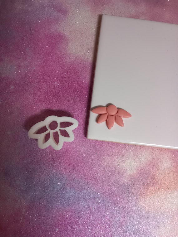 Half daisy polymer clay cutter - flower polymer clay cutter