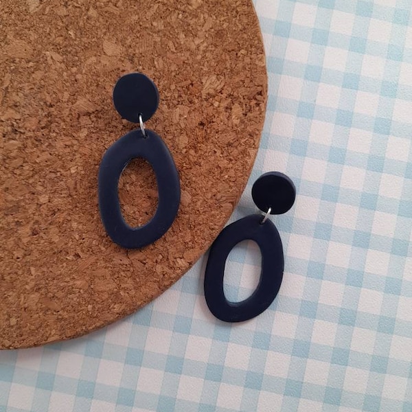 Navy blue organic oval earrings - autumn earrings  - polymer clay earrings - block colour earrings - donut earrings