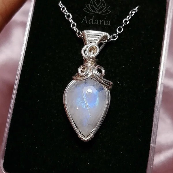 Rainbow Moonstone silver 999 necklace. Wirewrap Rainbow Moonstone Elven necklace.Protection amulet.Fairy necklace