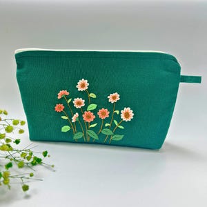 Custom Hand Embroidered Flower Pouch, Floral Linen Wallet, Handmade Makeup Bag, Bridesmaid Gifts, Linen Embroidered Bag, Mother Day Gift