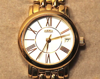 Vintage Dugena Ladies Watch: Gold Quartz, Enamel Bezel  display picture 1
