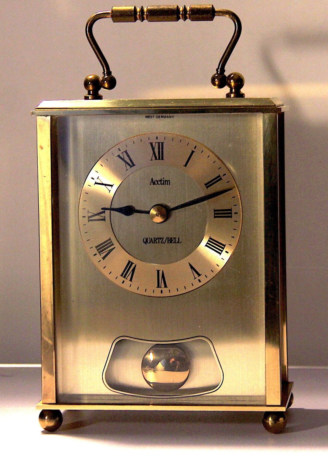 Rare Vintage Acctim Hourly Chiming Bell Pendulum Swinging Quartz Desk