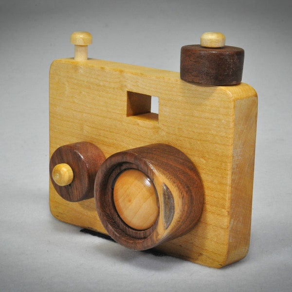 Wooden Camera, Americana, Collectible, Heirloom, boys, girls, birthdays, holidays, fireplace mantle, office, kids room