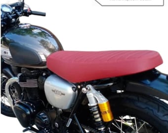 Kawasaki W800 (2011–2025) Tuck N Roll Sitzbank: Kunstleder mit Rautensteppung