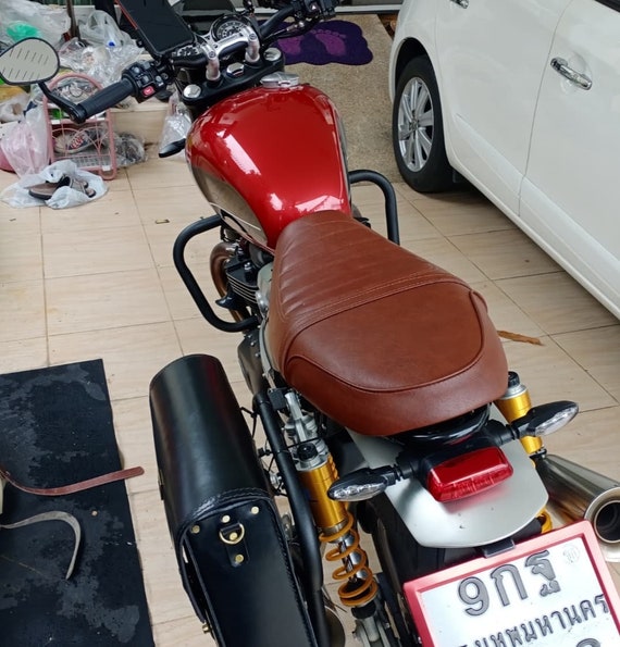 triumph low seat
