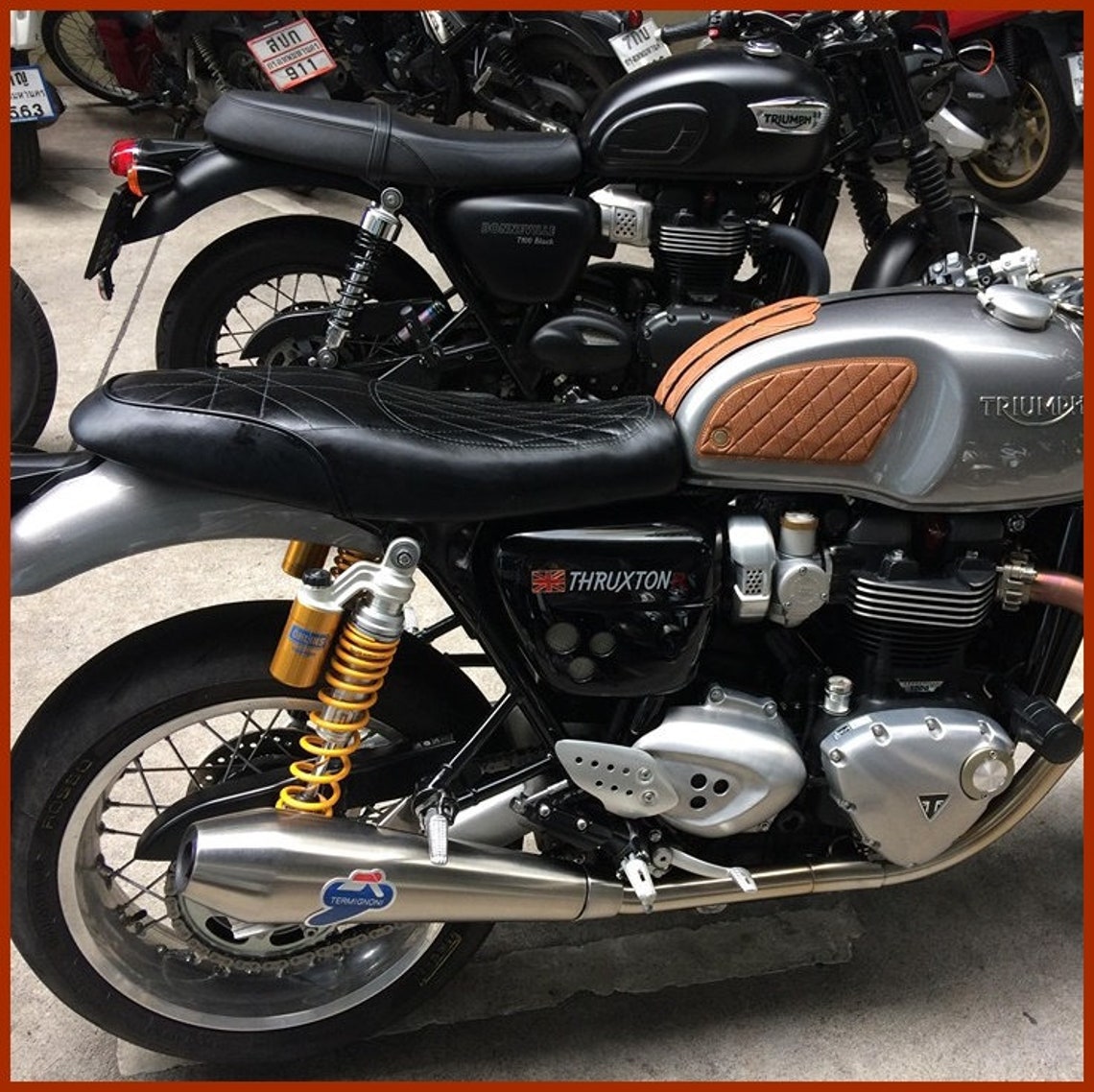 thruxton r dual comfort seat