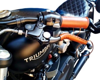 Real Leather Motorcycle Hand Grip Covers: Universal Fit, 350cc up, USA only Included Tariff and taxes.