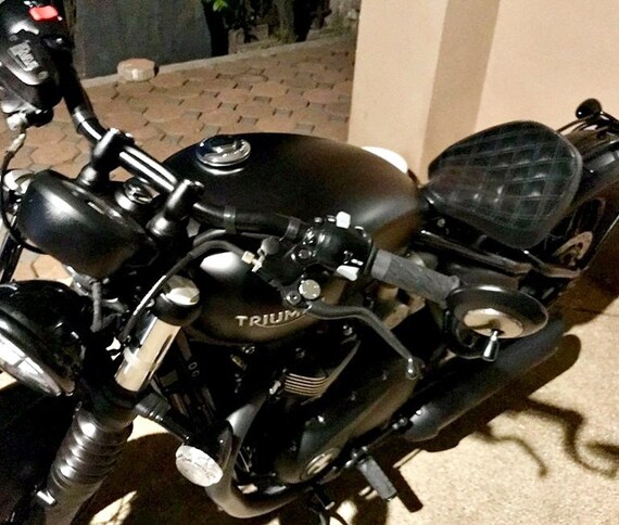 triumph bobber comfort seat