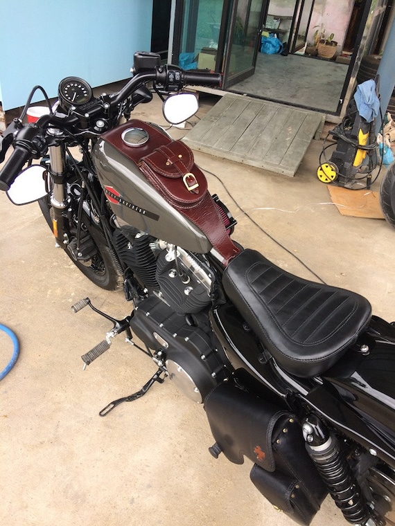 harley roadster tank