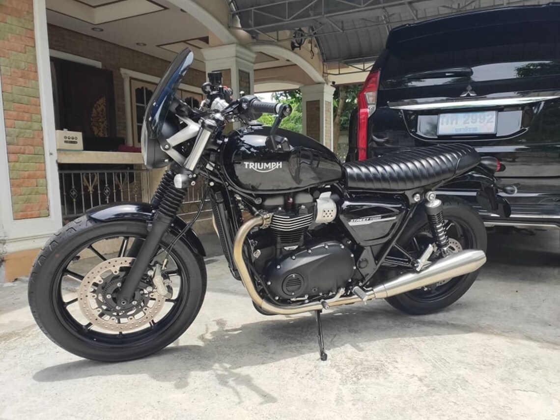 triumph t120 seat height