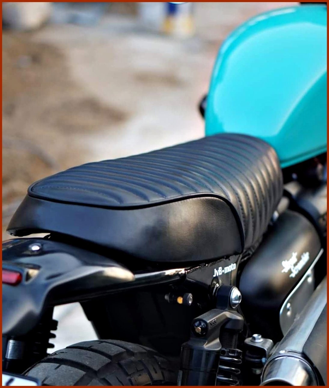 triumph scrambler seat