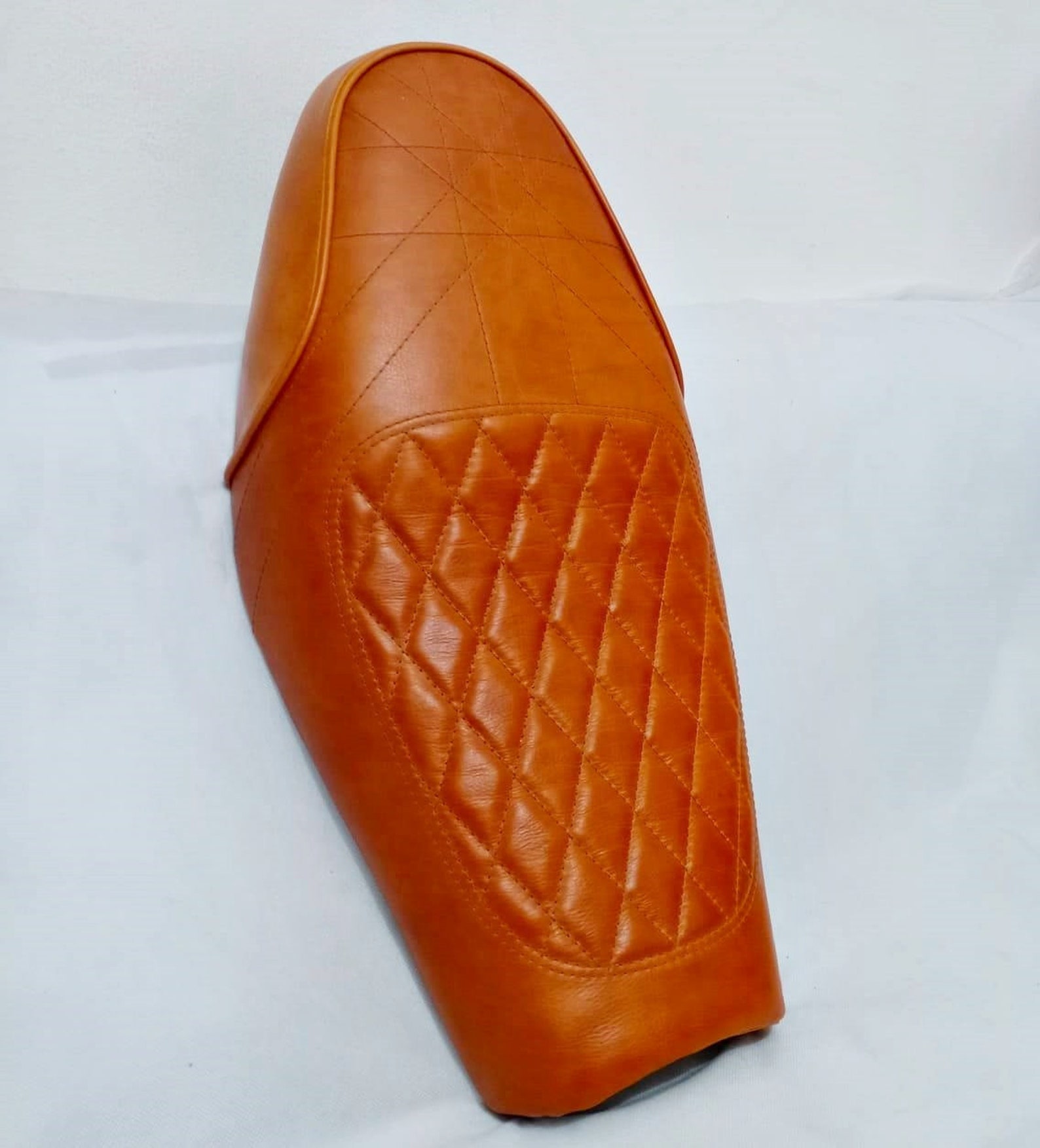 thruxton r dual comfort seat