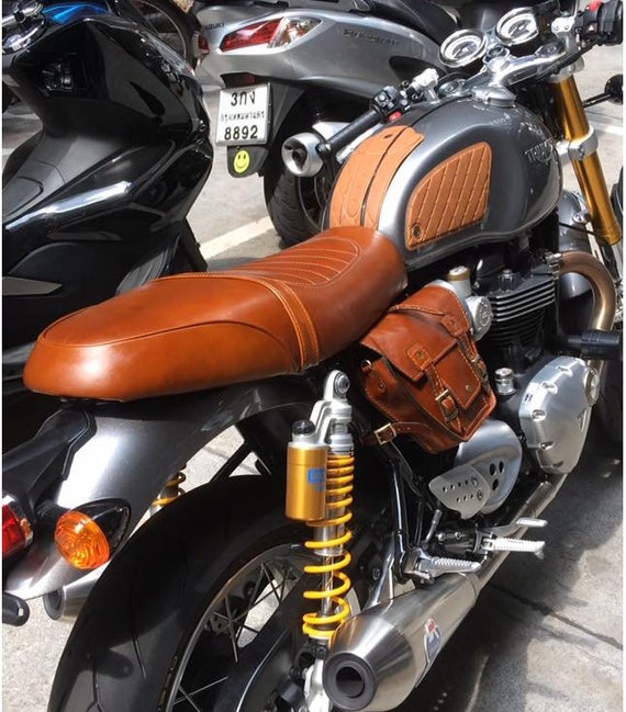 triumph thruxton r luggage