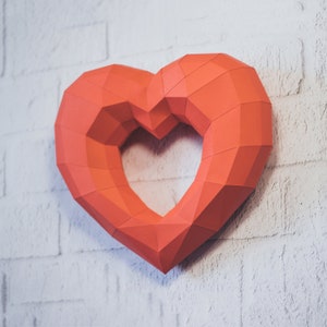 3D Papercraft Low Poly Heart, DIY Valentine's day paper Heart sculpture, pdf download, cute papercraft sculpture. Paper Figure
