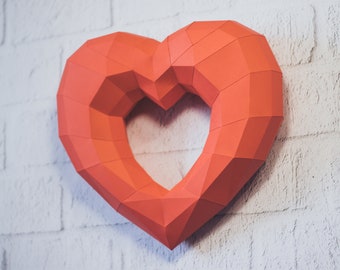 3D Papercraft Low Poly Heart, DIY Valentine's day paper Heart sculpture, pdf download, cute papercraft sculpture. Paper Figure