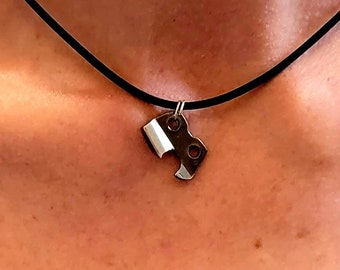 Collar de dientes de motosierra