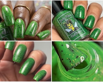 Amphibian Friend | PLUS ULTRA! 2 | Green crelly black glitter 5-Free geek theme indie nail polish