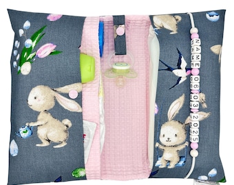 Windeltasche mit Name für unterwegs Mädchen Wickeltasche mit Waffelpique Hasen blau rosa Geburt Windeletui personalisiert Windeletui Baby