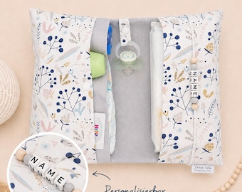 Personalisierte Windeltasche Blumen | Handgemachte Wickeltasche mit Name Baby | Windel Organizer unterwegs | Geschenk zur Geburt | Frau Else