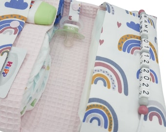 Windeltasche mit Name für unterwegs Mädchen Wickeltasche mit Waffelpique - Regenbogen rosa Geburt Windeletui Baby personalisiert Windeletui