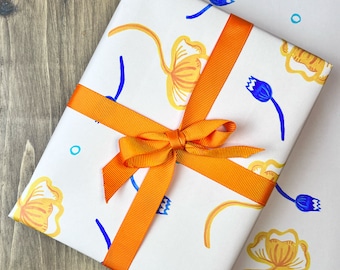 Flowery giftwrap pattern, 50x70cm - recycled paper