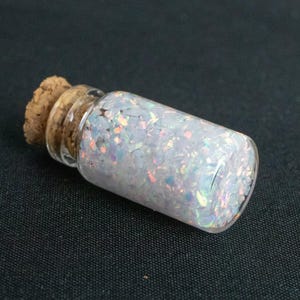 Pearl White Crushed Opal Mini Vial, White Crushed Opal for Inlay - Jewelry Making, Woodworking, Ring Making, Resin Art, Nail Art, Pearl