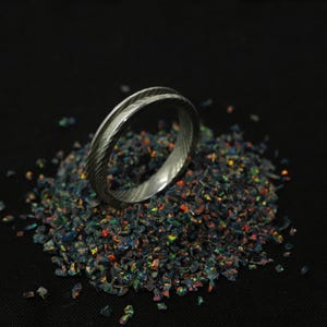 Anillo en bruto de acero de Damasco inoxidable retorcido - 4 mm de ancho, canal de 2 mm para incrustaciones y fabricación de anillos. imagen 2