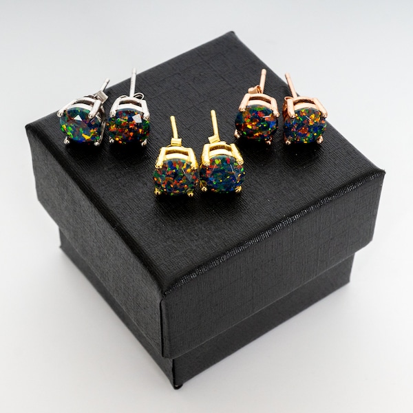 Black Fire Opal Oorbellen, Gefacetteerde Black Opal Stud Oorbellen, Wit Goud Verguld/14k Verguld/Rose Vergulde Oorbellen, 5mm-8mm Studs