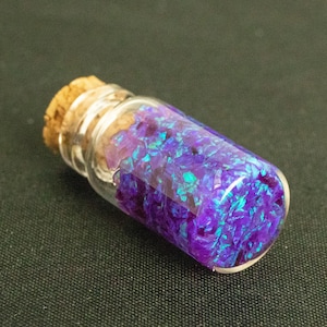 Sleepy Lavender Crushed Opal Mini Vial, Indigo Crushed Opal for Inlay - Jewelry Making, Woodworking, Ring Making, Resin Art, Nail Art, Opal