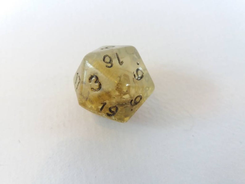 Moss dices
